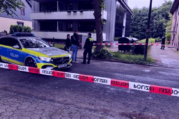 Violet, 32 — Escort in Farmsen-Berne, Germany