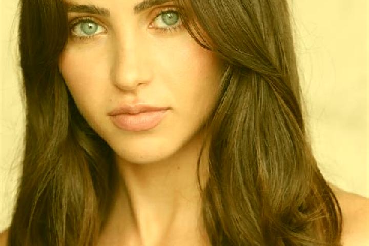 Violet, 33, a red brown-eyed european companion based in Ponthierry. Offering GFE, Fetish, Dinner Date, Overnight, Domination. Available for incall and outca...
