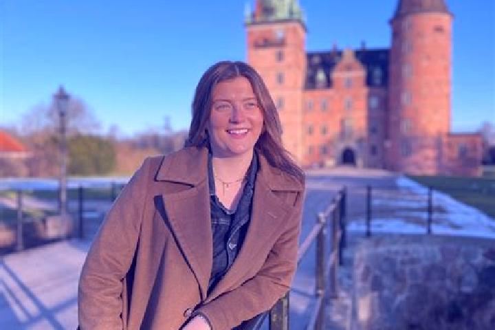 Violet, 33 — Escort in Bjaeverskov, Denmark
