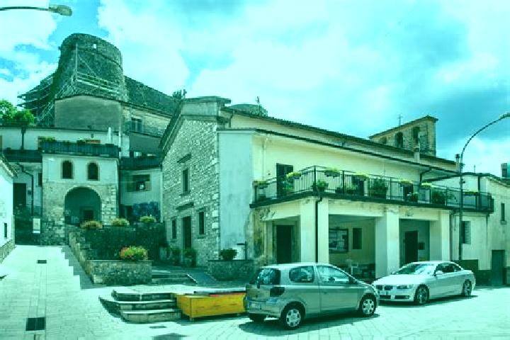 Violet, 33 — Escort in Cerro al Volturno, Italy