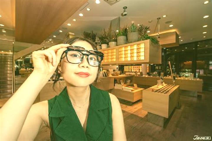 Violet, 33 — Escort in Hetian, China