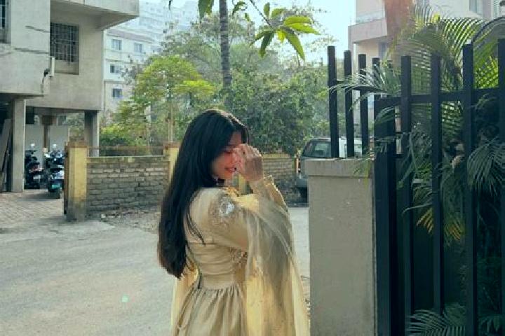 Violet, 33 — Escort in Tufanganj, India