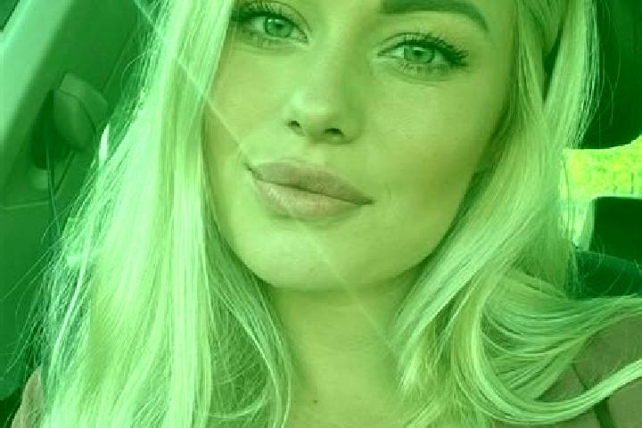 Violet, 34, a blonde hazel-eyed asian companion based in Moenchhof. Offering Girlfriend Experience, Roleplay, Deep French Kissing, Dinner Date, Overnight. Av...