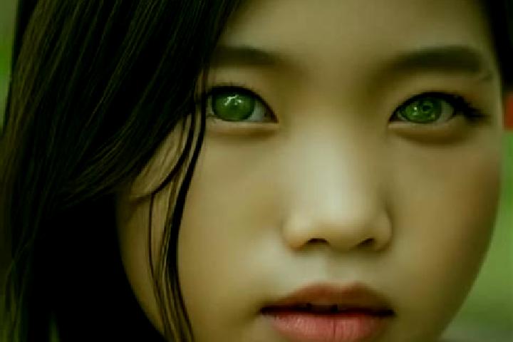 Violet, 34, a brunette green-eyed asian companion based in Turicuaro. Offering Erotic Massage, Domination, Deep French Kissing. Available for incall and outc...