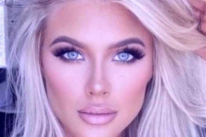 Violet, 34, a platinum blonde dark-eyed middle eastern companion based in Ebbw Vale. Offering Fetish, GFE, Overnight, Deep French Kissing. Available for inca...
