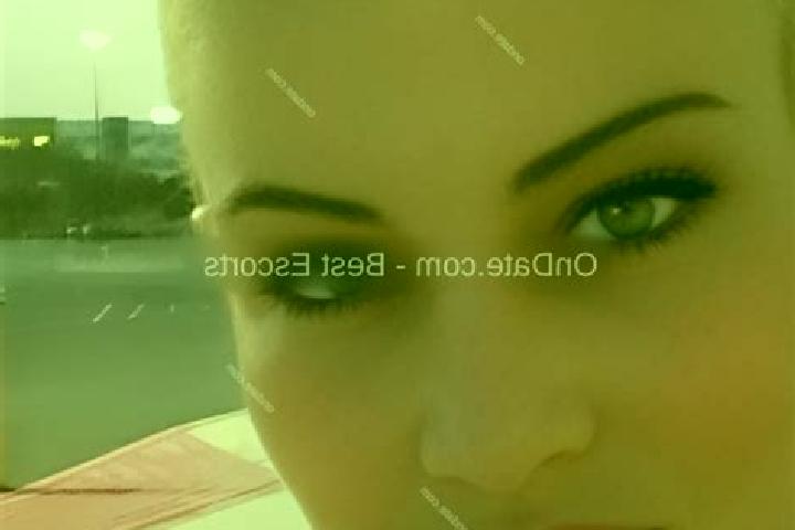 Violet, 34 — Escort in Gwynn, United States