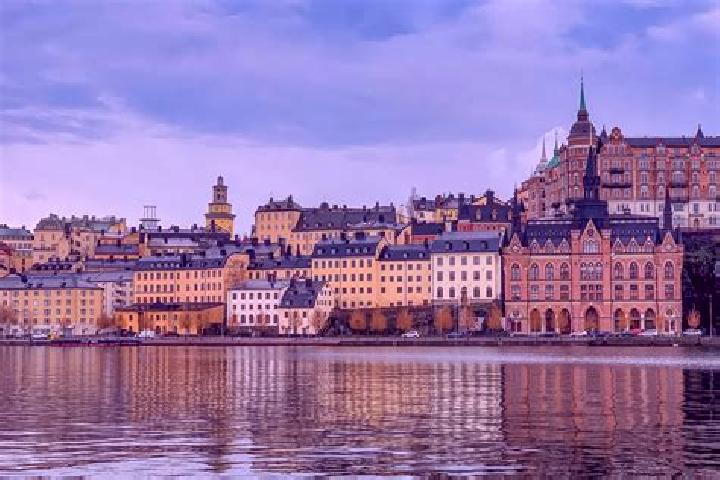 Violet, 34 — Escort in Hjaernarp, Sweden