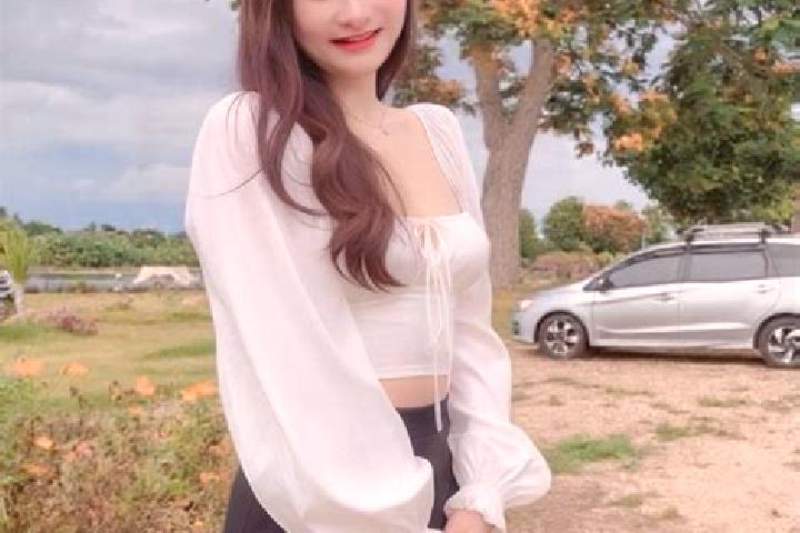 Violet, 34 — Escort in Huai Khwang, Thailand