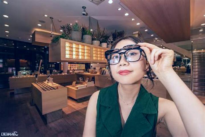 Violet, 34 — Escort in Jiahanbage, China