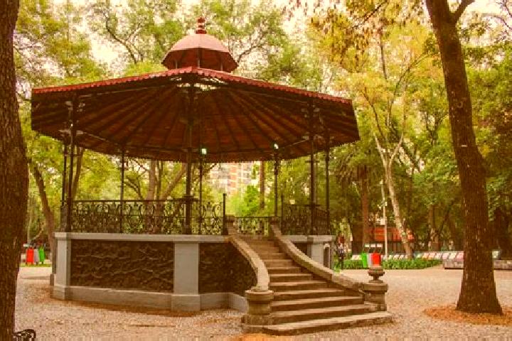 Violet, 34 — Escort in Las Plazas, Mexico