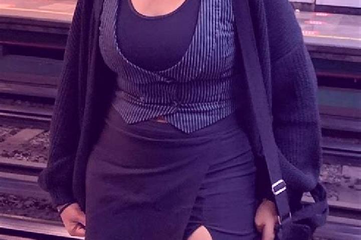 Violet, 34 — Escort in Pursaklar, Turkey