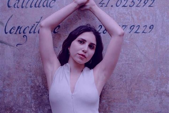Violet, 34 — Escort in Roio Piano, Italy