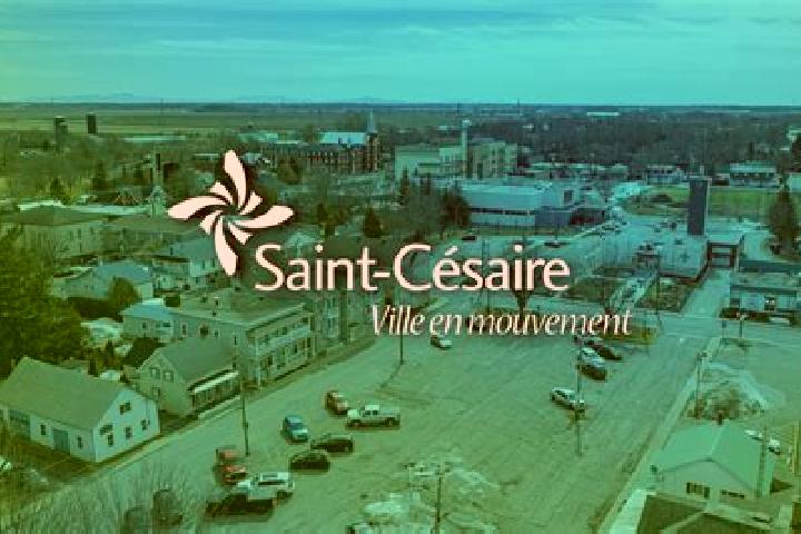 Violet, 34 — Escort in Saint-Cesaire, Canada