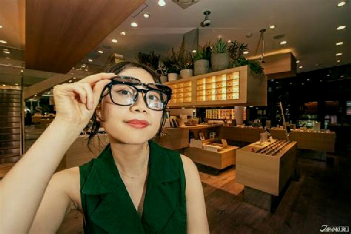 Violet, 34 — Escort in Shangcheng, China