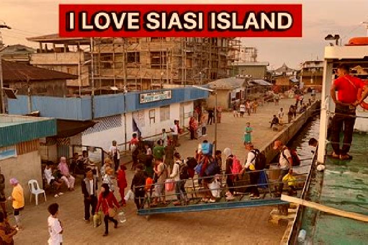 Violet, 34 — Escort in Siasi, Philippines