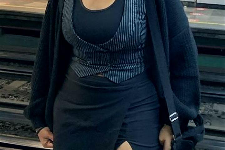 Violet, 34 — Escort in Silindia, Romania