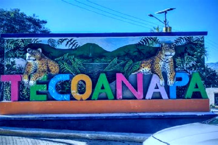 Violet, 34 — Escort in Tecoanapa, Mexico