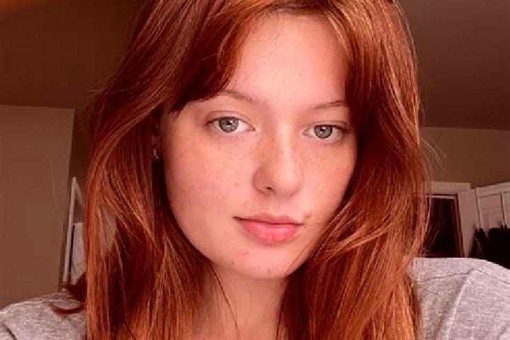 Violet, 35, a chestnut grey-eyed mixed companion based in Nughedu Santa Vittoria. Offering Prostate Massage, OWO, Duos, Deep French Kissing. Available for in...