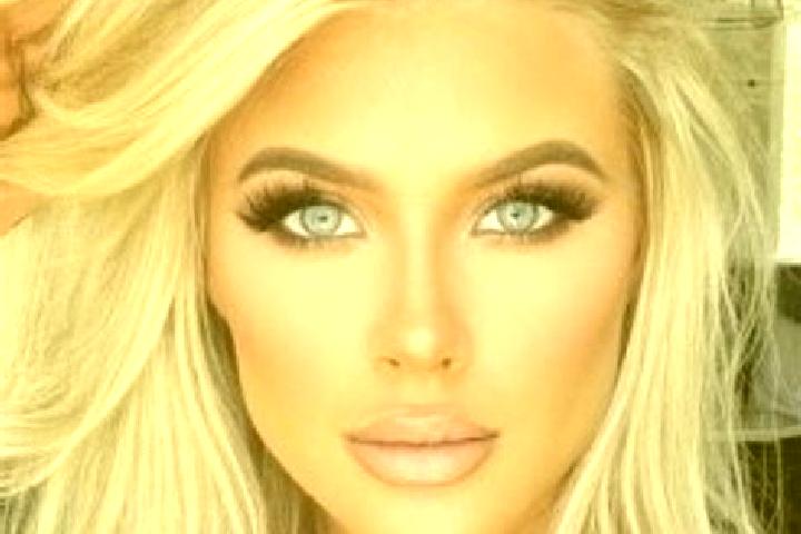 Violet, 35, a platinum blonde amber-eyed middle eastern companion based in Tema New Town. Offering 69, Striptease, A-Level, BDSM. Available for incall and ou...