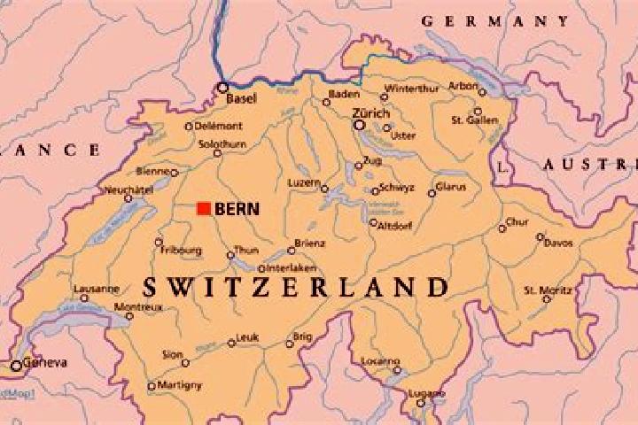 Violet, 35 — Escort in Blumenstein, Switzerland