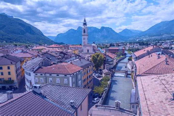 Violet, 35 — Escort in Borgo Valsugana, Italy
