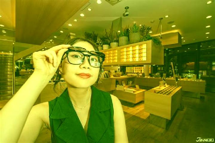 Violet, 35 — Escort in Longting, China