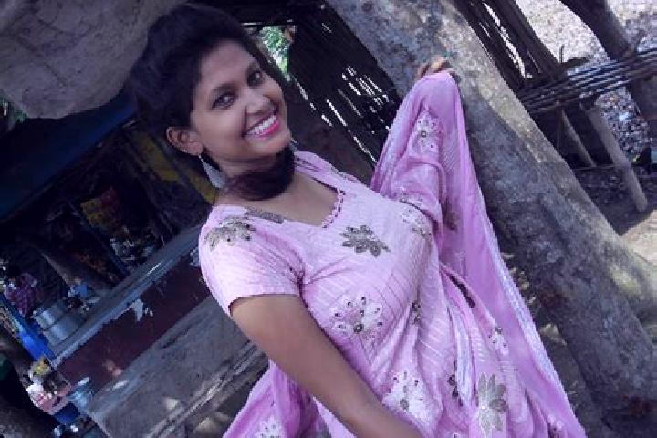 Violet, 35 — Escort in Mandalgarh, India