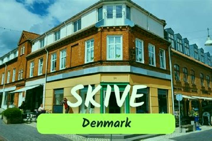 Violet, 35 — Escort in Skive, Denmark
