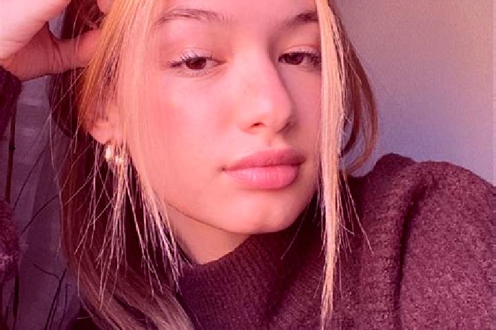 Violet, 36, a blonde brown-eyed indian companion based in Finneroedja. Offering CIM, Duos, Tantra, Deep French Kissing. Available for incall and outcall, ove...