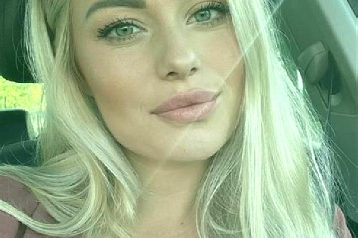 Violet, 36, a blonde hazel-eyed middle eastern companion based in Agarn. Offering Deep French Kissing, Striptease, Tantra, Couples. Available for incall and ...