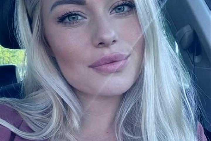 Violet, 36, a blonde hazel-eyed middle eastern companion based in Rangamati. Offering Party Girl, Tantra, 69. Available for incall and outcall, day and eveni...