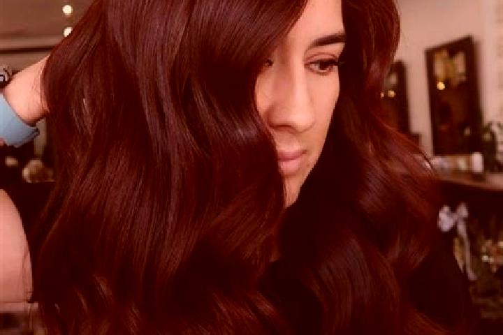 Violet, 37, a auburn dark-eyed latina companion based in Martinesti. Offering Overnight, Fetish, Domination, Roleplay. Available for incall and outcall, day ...