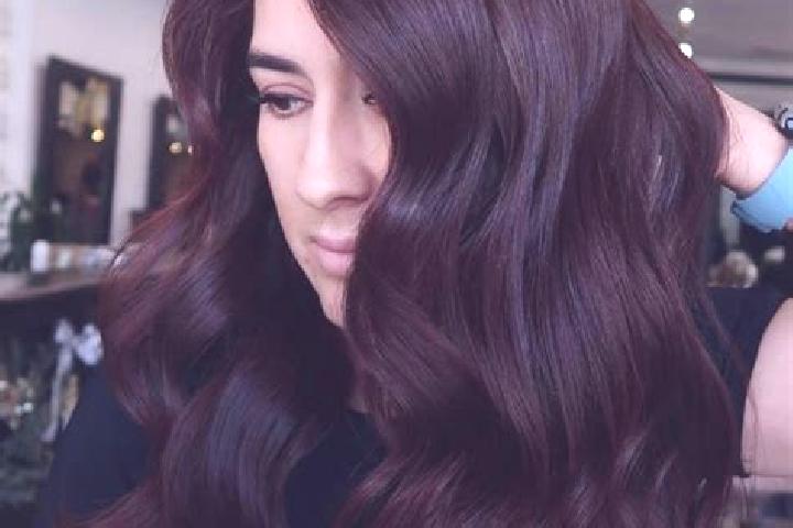 Violet, 37, a auburn dark-eyed middle eastern companion based in Berat. Offering Roleplay, Dinner Date, BDSM. Available for incall and outcall, overnight boo...