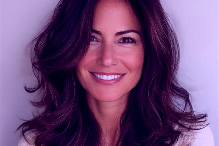 Violet, 37, a brunette brown-eyed asian companion based in Graenna. Offering Travel Companion, Massage, Striptease. Available for incall and outcall, day and...