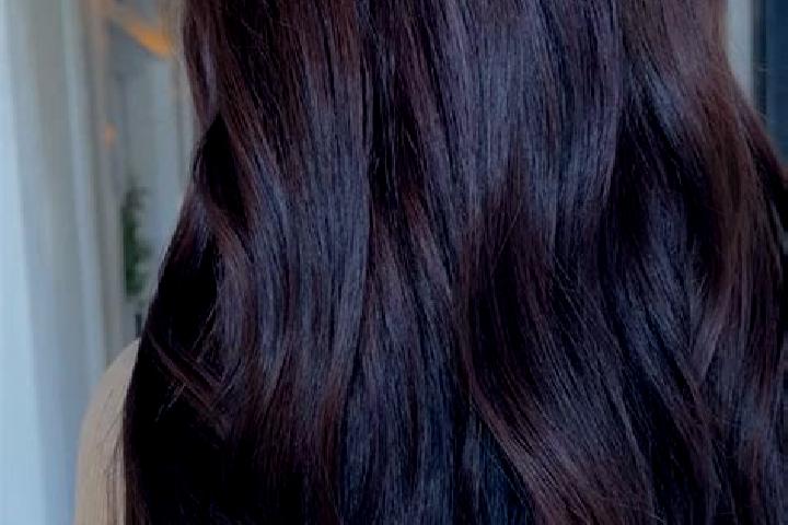 Violet, 37, a red brown-eyed mixed companion based in Copplestone. Offering Erotic Massage, Deep French Kissing, Duos, Prostate Massage. Available for incall...