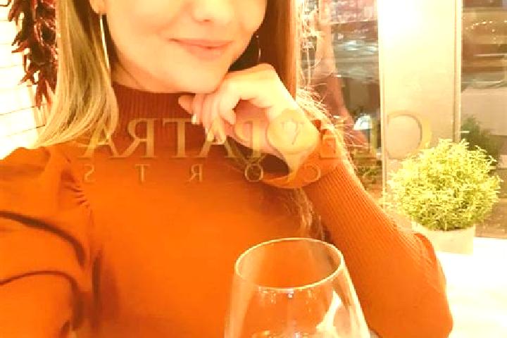 Violet, 37, a red brown-eyed mixed companion based in Slavce. Offering Erotic Massage, OWO, Party Girl. Available for incall and outcall, day and evening dates.