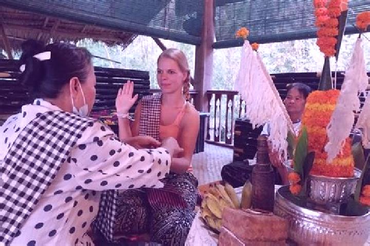 Violet, 37 — Escort in Ban Nasang, Laos
