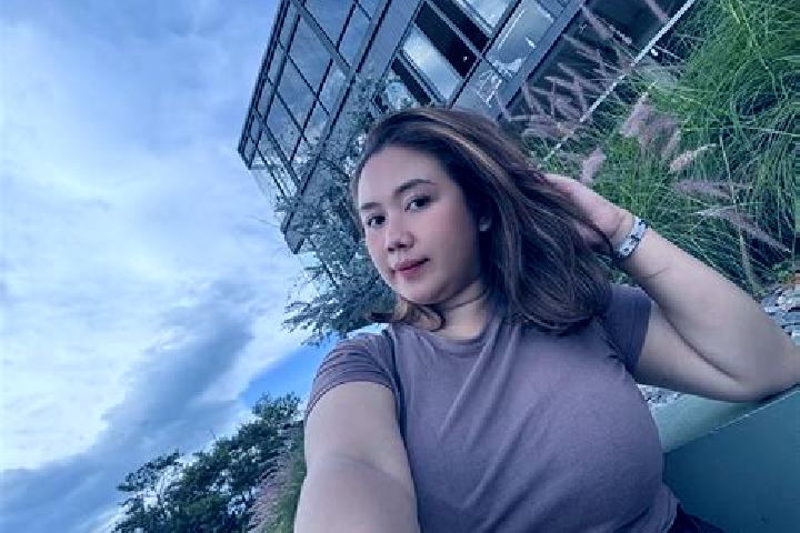 Violet, 37 — Escort in Emil, China