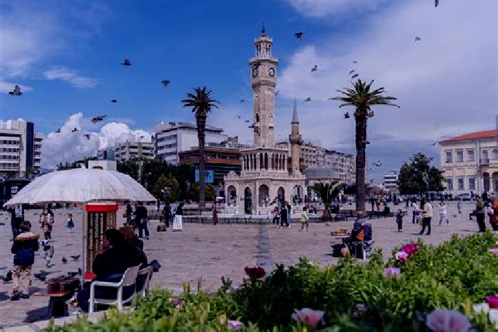 Violet, 37 — Escort in Izmir, Turkey