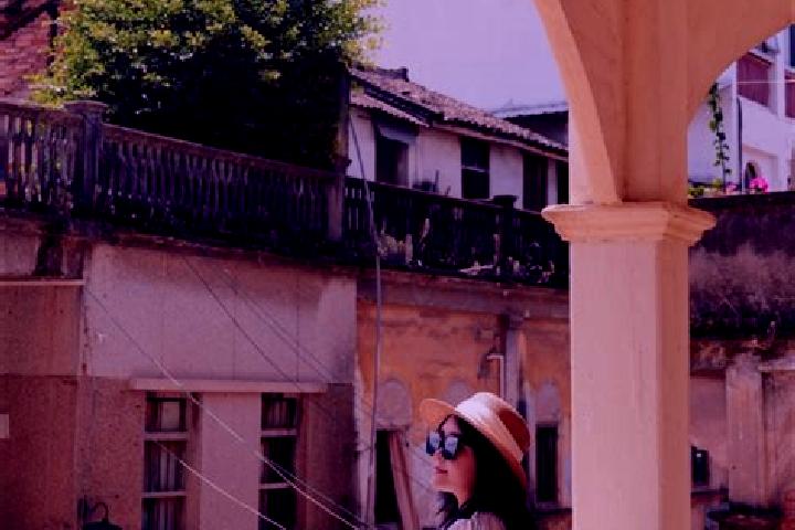 Violet, 37 — Escort in Meixian, China