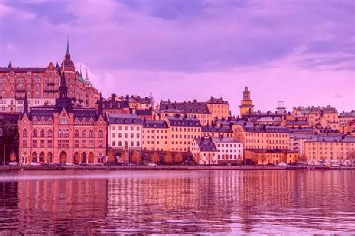 Violet, 37 — Escort in Moerarp, Sweden