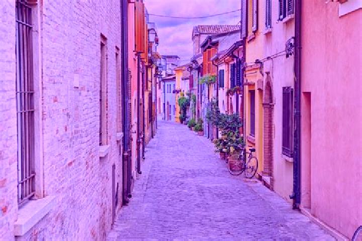 Violet, 37 — Escort in San Giuliano Nuovo, Italy