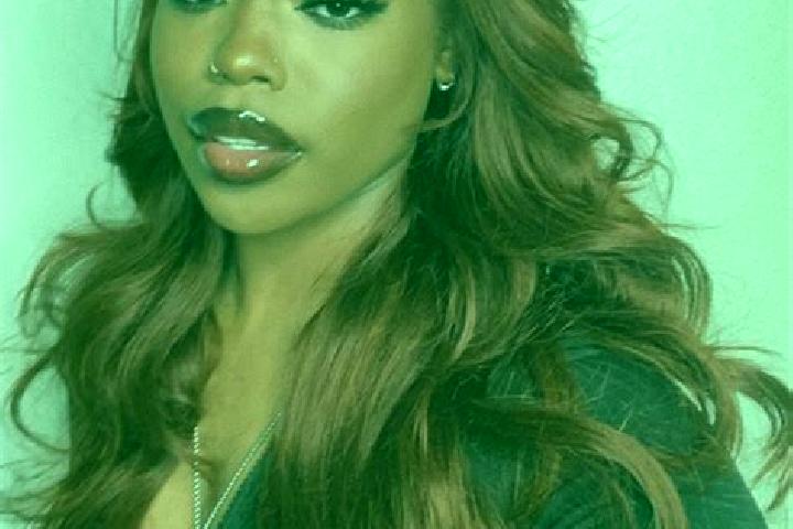 Violet, 38, a auburn amber-eyed ebony companion based in Kablukan. Offering Erotic Massage, Fetish, Massage, Striptease, Overnight. Available for incall and ...