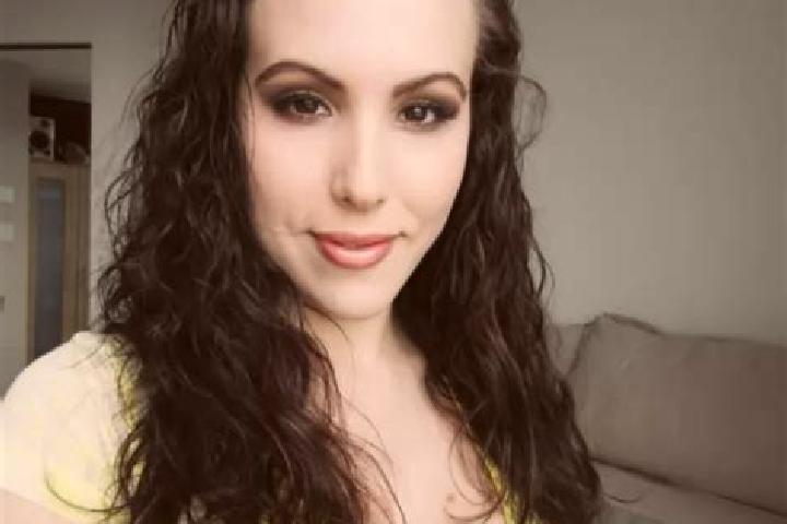 Violet, 38, a black grey-eyed mixed companion based in Chiman. Offering Roleplay, CIM, Deep French Kissing, Dinner Date. Available for incall and outcall, da...