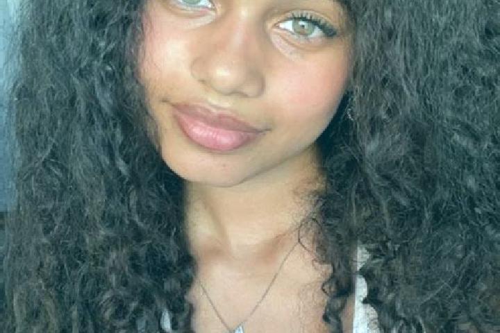 Violet, 38, a black hazel-eyed mixed companion based in Bihariganj. Offering Deep French Kissing, BDSM, Fetish. Available for incall and outcall, overnight b...