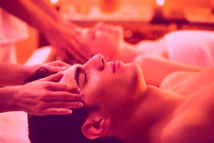 Violet, 38, a brunette amber-eyed latina companion based in Ohope Beach. Offering Massage, Deep French Kissing, A-Level. Available for incall and outcall, ov...