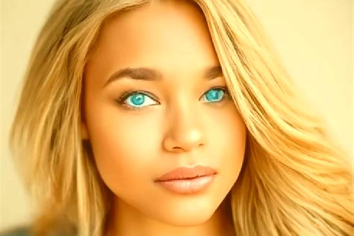 Violet, 38, a dark blonde blue-eyed latina companion based in L Olleria. Offering Deep French Kissing, Duos, Fetish, CIM. Available for incall and outcall, o...