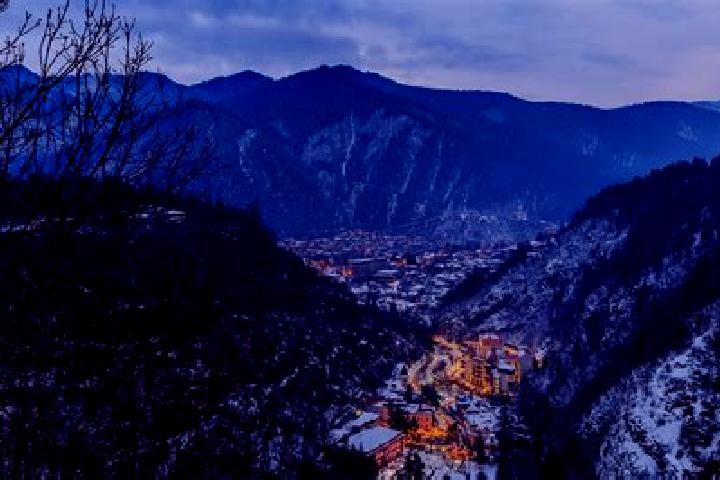 Violet, 38 — Escort in Bakuriani, Georgia