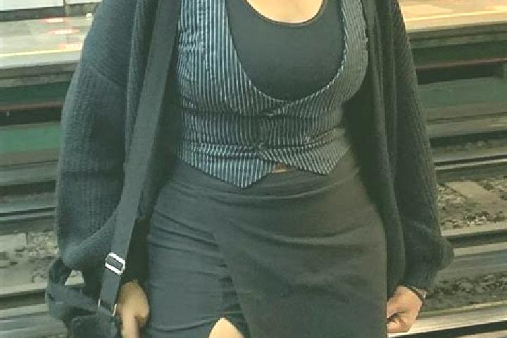 Violet, 38 — Escort in Doesemealti, Turkey