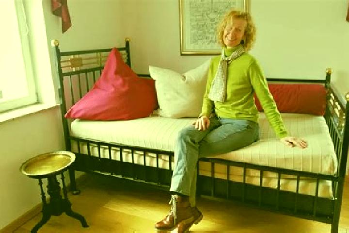 Violet, 38 — Escort in Elstertrebnitz, Germany